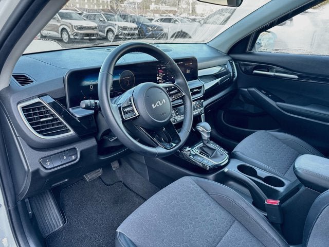 Certified 2024 Kia Seltos S AWD/4WD image 9
