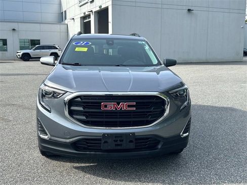 Used 2021 GMC Terrain SLE w/ Driver Convenience Package image 8