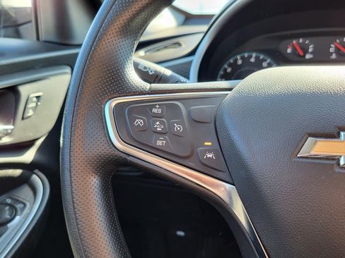 Used 2024 Chevrolet Malibu LT image 21