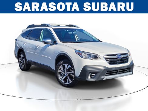 Used 2020 Subaru Outback Touring XT image 1