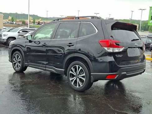 Used 2023 Subaru Forester Limited AWD/4WD image 4