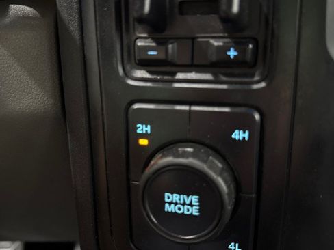 Used 2023 Ford F350 XL AWD/4WD image 21