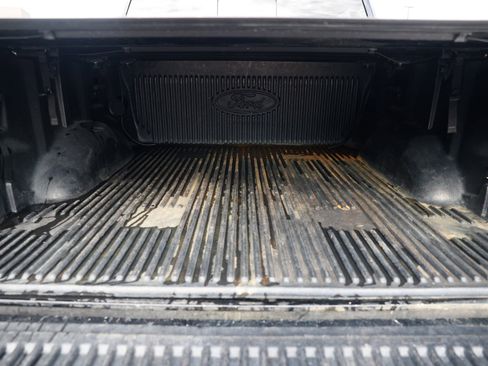 Used 2017 Ford F150 Lariat w/ Equipment Group 501A Mid image 29