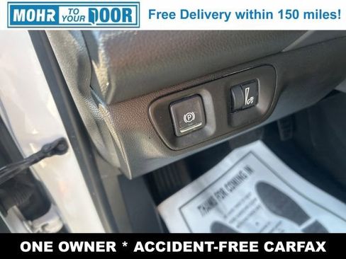 Used 2023 GMC Acadia SLT image 15