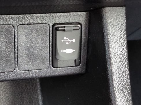 Used 2019 Toyota Corolla LE FWD image 20