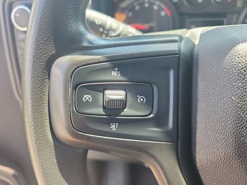 Used 2019 Chevrolet Silverado 1500 Custom Trail Boss w/ Custom Convenience Package AWD/4WD image 19