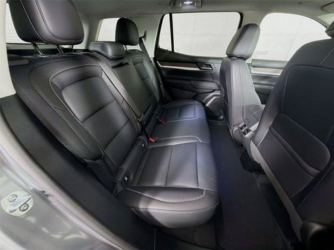 Used 2026 GMC Terrain Denali AWD/4WD image 30