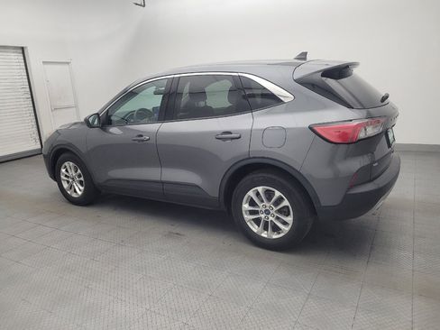Used 2022 Ford Escape SE FWD image 3