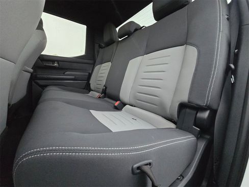 Used 2024 Toyota Tacoma TRD Off-Road image 12