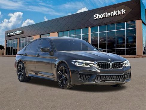Used 2020 BMW M5 w/ Executive Package image 3