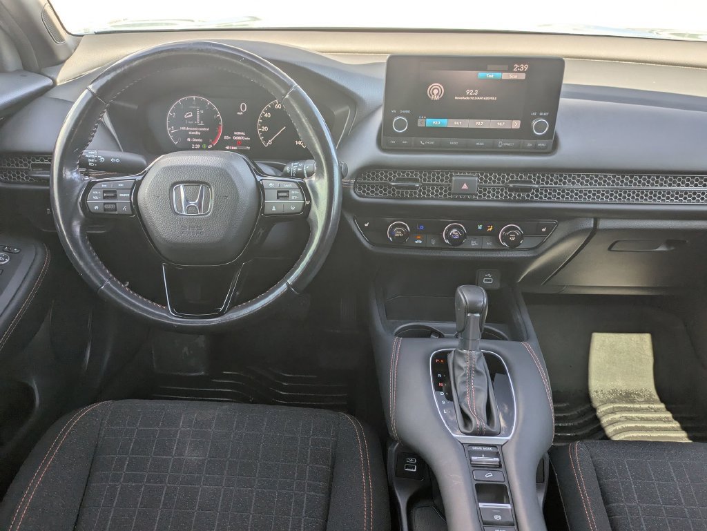 Used 2023 Honda HR-V Sport image 34