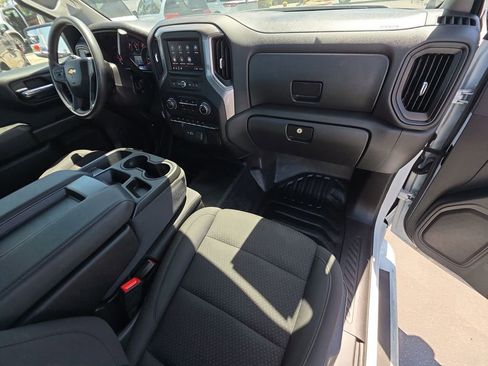 Used 2025 Chevrolet Silverado 1500 W/T RWD image 30