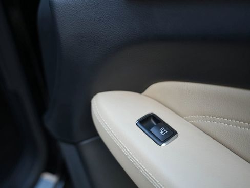 Used 2015 Mercedes-Benz ML 350 2WD image 58