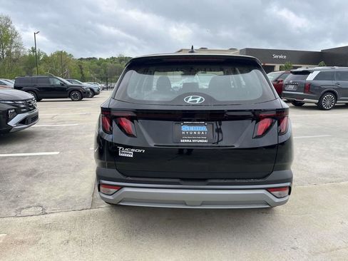 New 2026 Hyundai Tucson SE FWD image 4