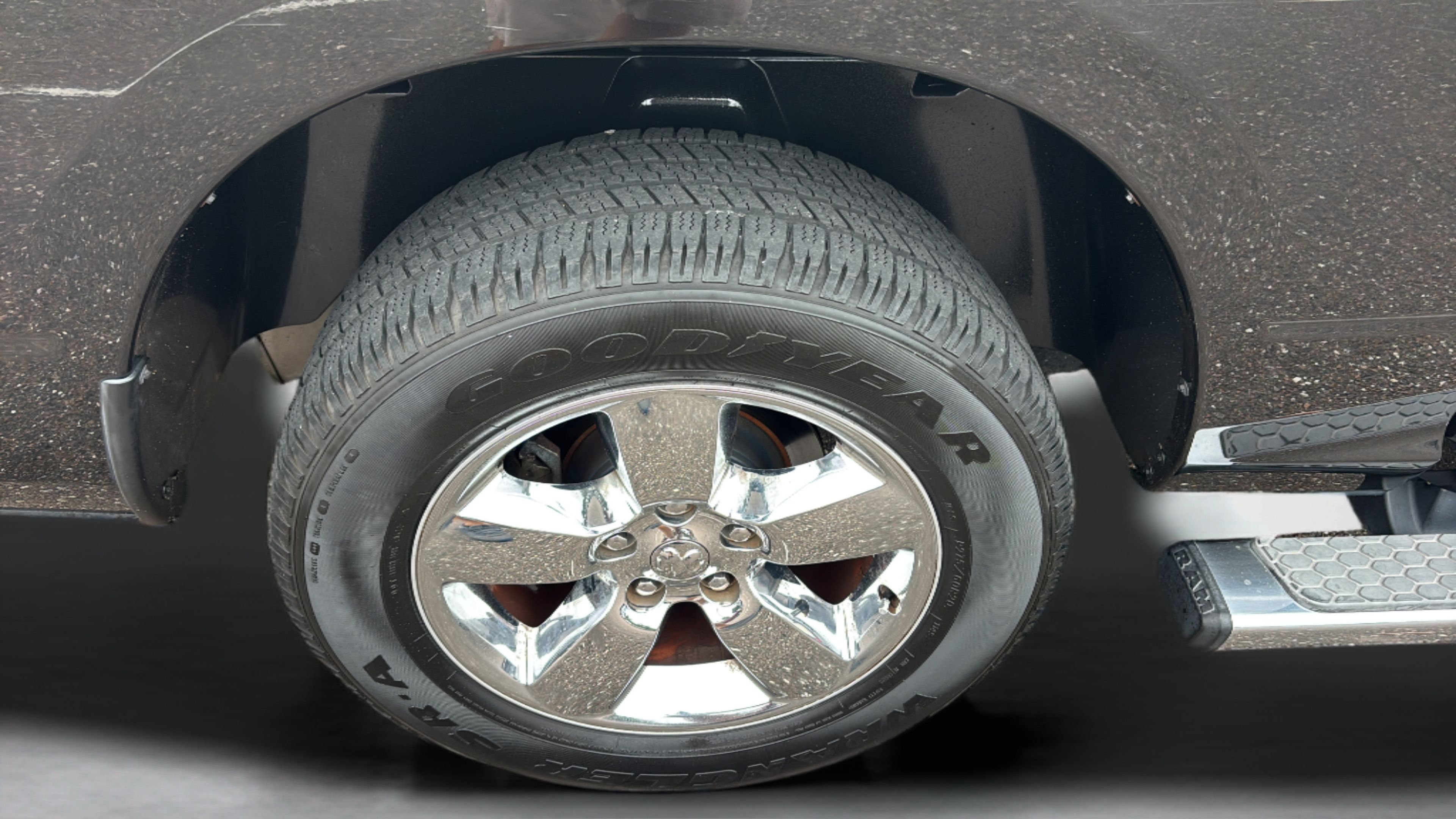 Used 2015 RAM 1500 Lone Star RWD image 19