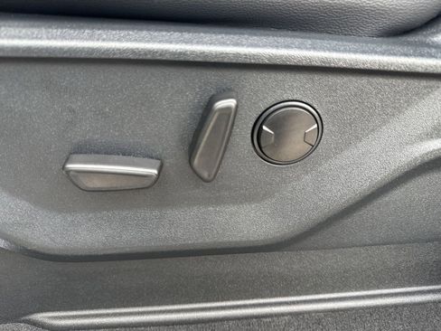 Used 2025 Ford F250 Lariat w/ Chrome Package AWD/4WD image 14