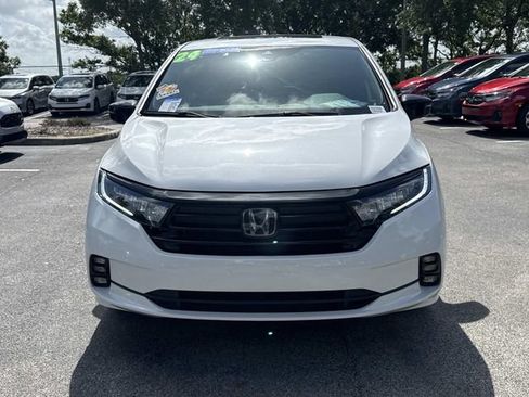 Certified 2024 Honda Odyssey Sport image 9