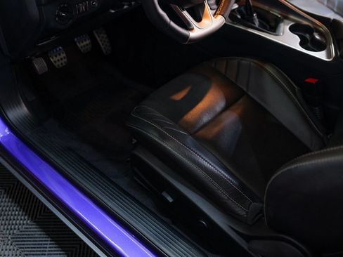 Used 2016 Dodge Challenger SRT Hellcat RWD image 21
