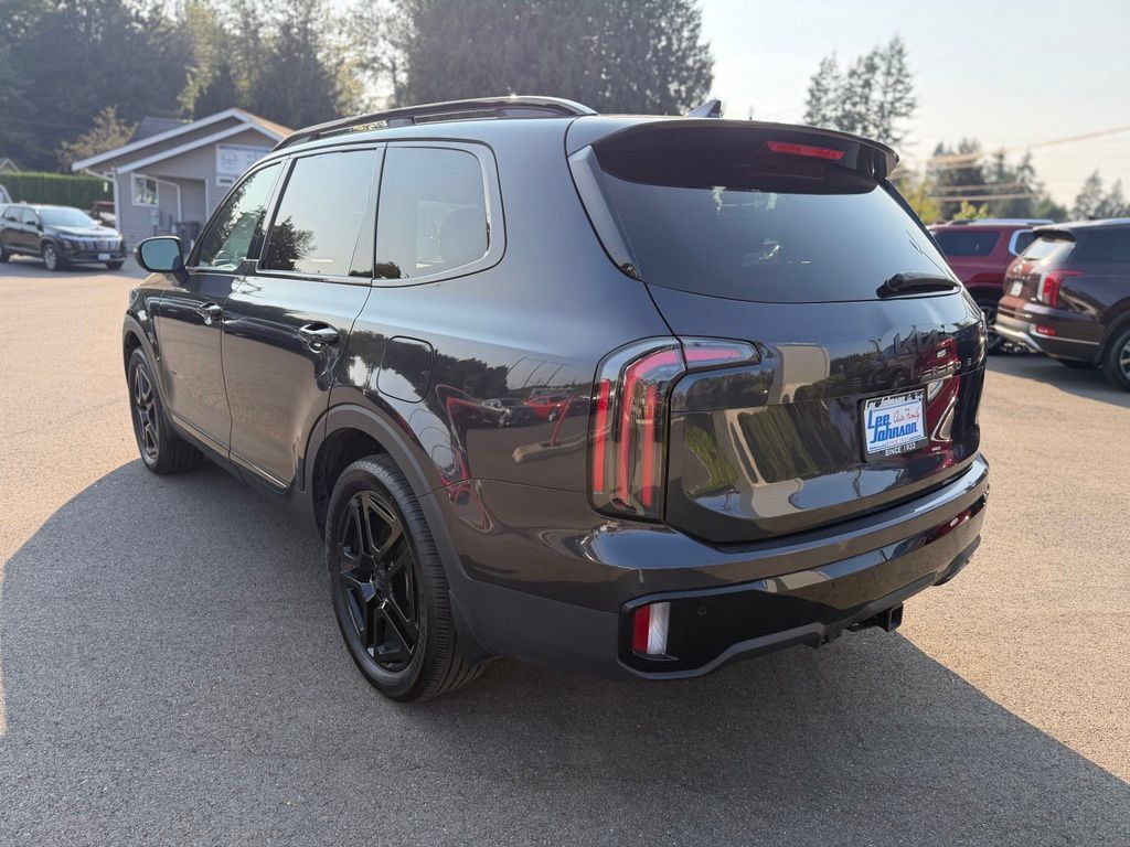 Used 2025 Kia Telluride EX X-Line AWD/4WD image 7