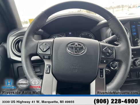 Used 2019 Toyota Tacoma TRD Sport image 21