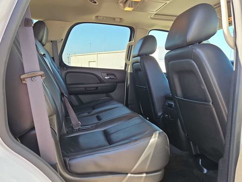 Used 2013 Chevrolet Tahoe LT AWD/4WD image 17