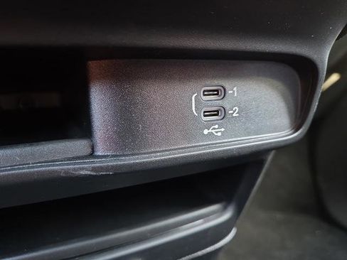 New 2026 Chrysler Pacifica Select w/ S Appearance Package image 21