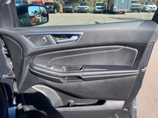 Used 2024 Ford Edge Titanium AWD/4WD image 10