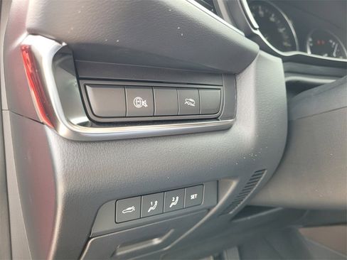 Certified 2025 MAZDA CX-30 AWD 2.5 S w/ Premium Package image 24
