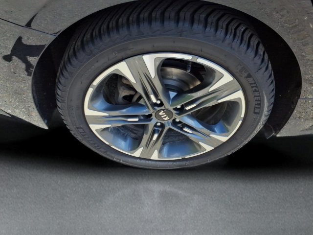 Used 2021 Kia K5 EX w/ EX Premium Package FWD image 9