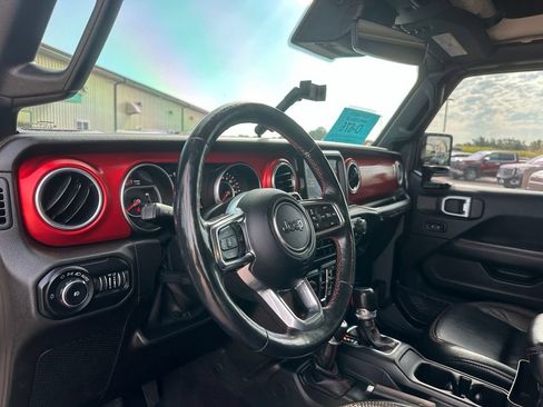 Used 2019 Jeep Wrangler Unlimited Rubicon AWD/4WD image 8