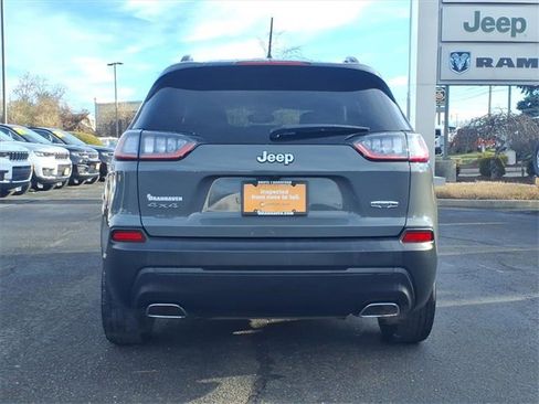 Certified 2022 Jeep Cherokee Latitude Lux w/ Sun & Sound Group image 4