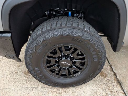 New 2026 Chevrolet Silverado 2500 ZR2 AWD/4WD image 52