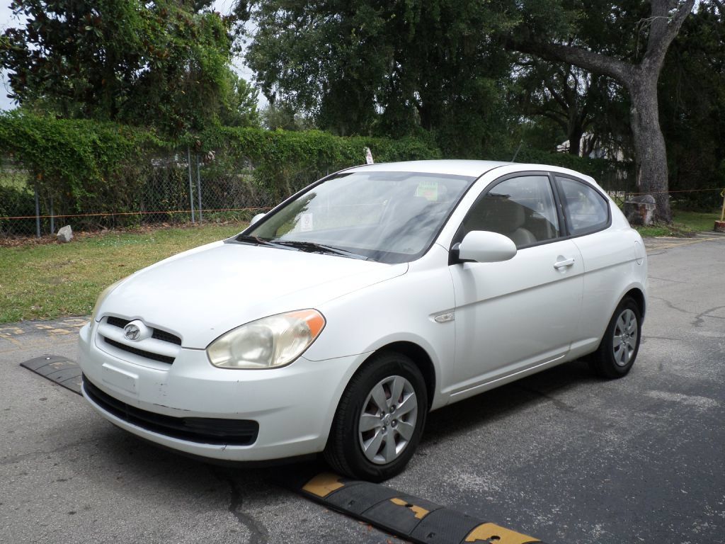 Used 2008 Hyundai Accent GS FWD image 3