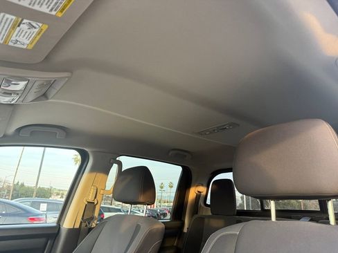 Used 2021 Nissan Titan SV w/ Accessory Utility Package image 16