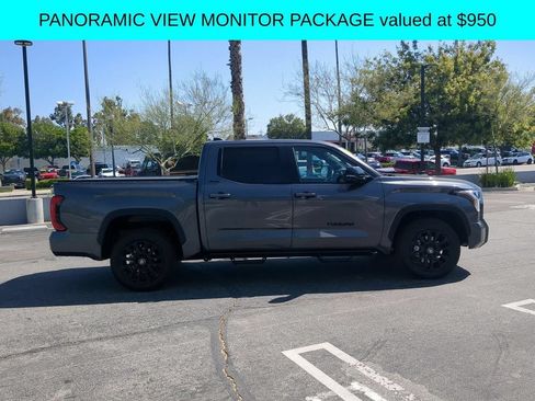 Used 2025 Toyota Tundra Limited AWD/4WD image 11
