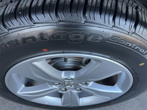 Used 2019 Honda Odyssey EX image 30