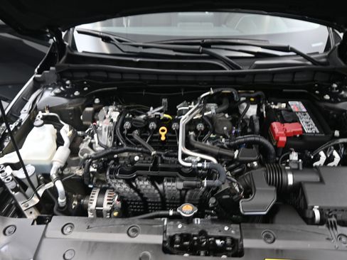 Certified 2025 Nissan Altima 2.5 SV image 21