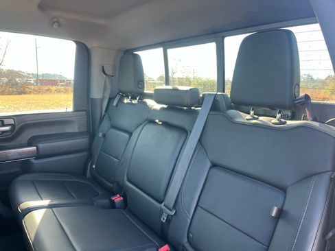 Used 2020 Chevrolet Silverado 3500 LTZ w/ LTZ Plus Package image 17