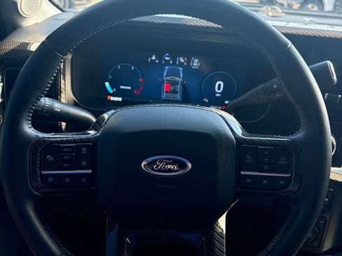 Used 2024 Ford F250 Lariat w/ Lariat Ultimate Package AWD/4WD image 22