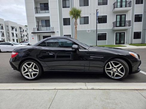 Used 2015 Mercedes-Benz SLK 250 image 8