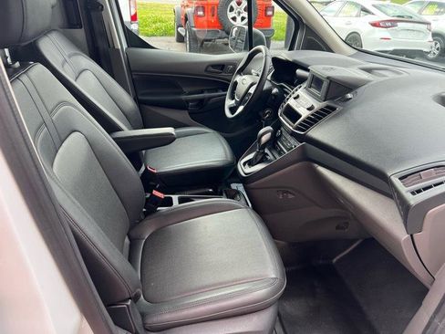 Used 2020 Ford Transit Connect XL FWD image 12