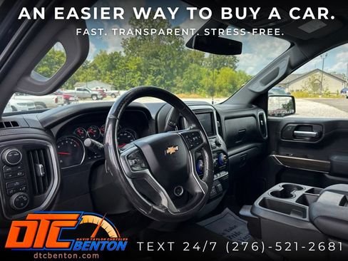Used 2022 Chevrolet Silverado 1500 LT AWD/4WD image 10