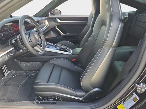 Used 2025 Porsche 911 Carrera S RWD image 17