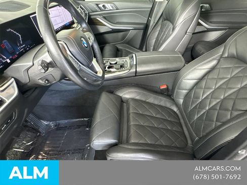 Used 2024 BMW X7 xDrive40i AWD/4WD image 11