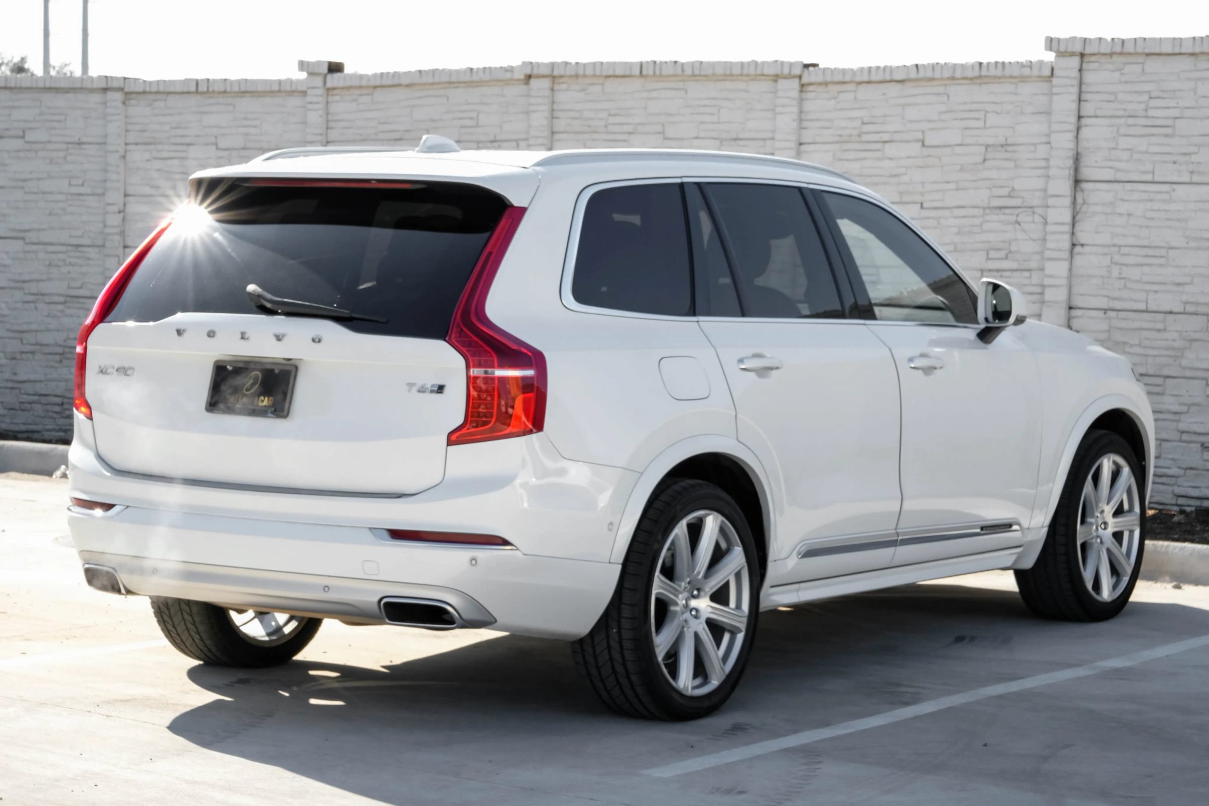 Used 2018 Volvo XC90 T6 Inscription w/ Convenience Package AWD/4WD image 10