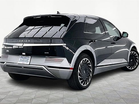 Used 2024 Hyundai Ioniq 5 Limited image 2