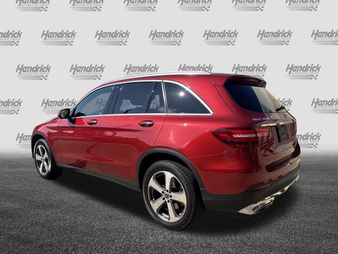Used 2018 Mercedes-Benz GLC 300 4MATIC image 8