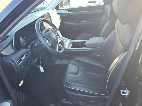 Used 2023 Hyundai Palisade XRT w/ Cargo Package image 5