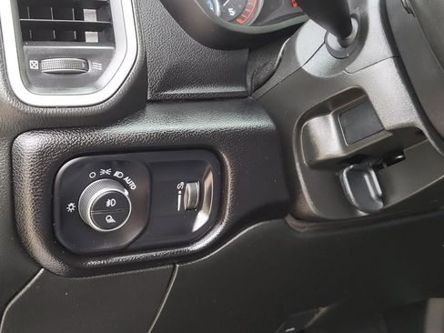 Used 2024 RAM 2500 Big Horn w/ Off Road Package image 20