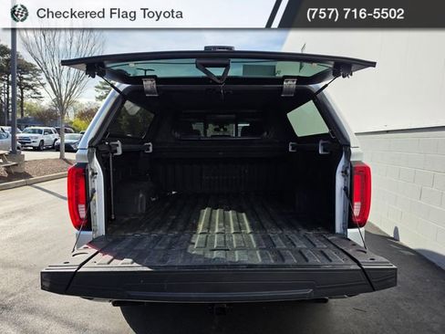 Used 2019 GMC Sierra 1500 SLT w/ SLT Premium Plus Package image 17